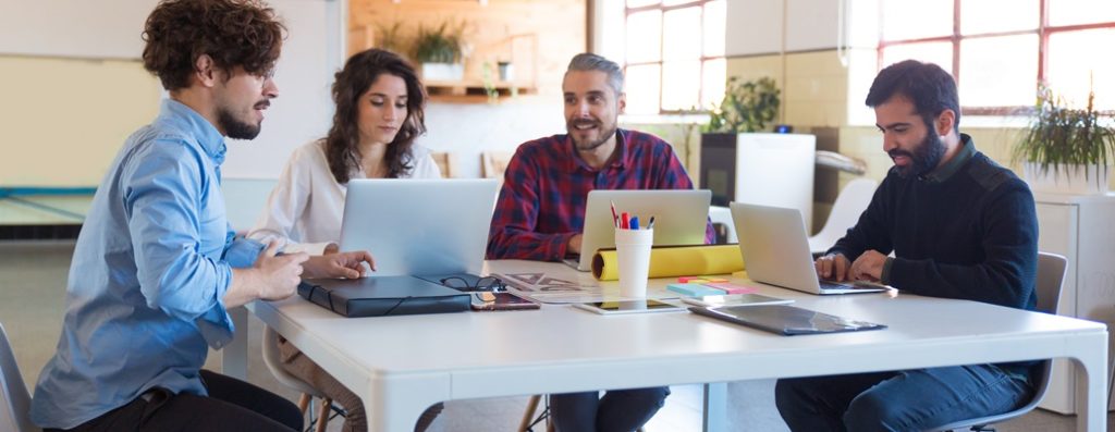 Descubra os motivos da popularidade do coworking