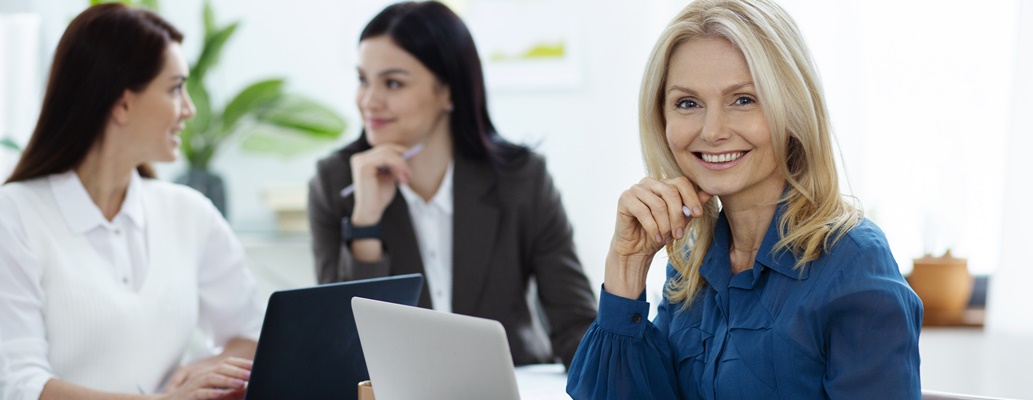 Pessoas prosperam trabalhando em coworking?