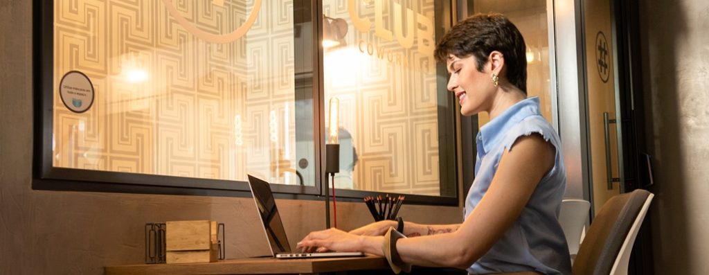 Coworking e trabalho remoto: o papel dos escritórios compartilhados nesse cenário