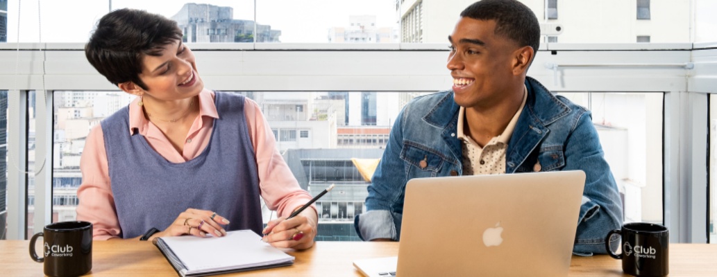 Como Potencializar a Interação em Coworkings Através da Comunicação Não Verbal