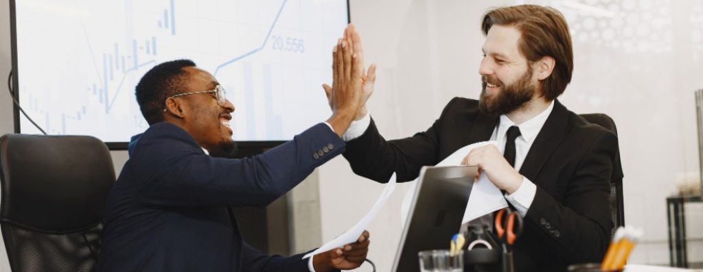 Investidor anjo: o que é e como conseguir um para sua startup